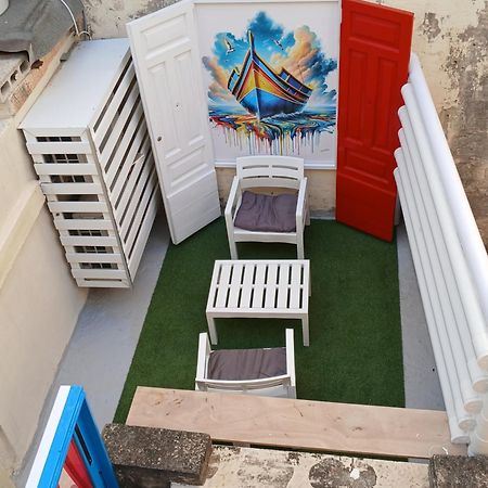 The 1930'S Maltese Residence セント・ポールズ・ベイ エクステリア 写真