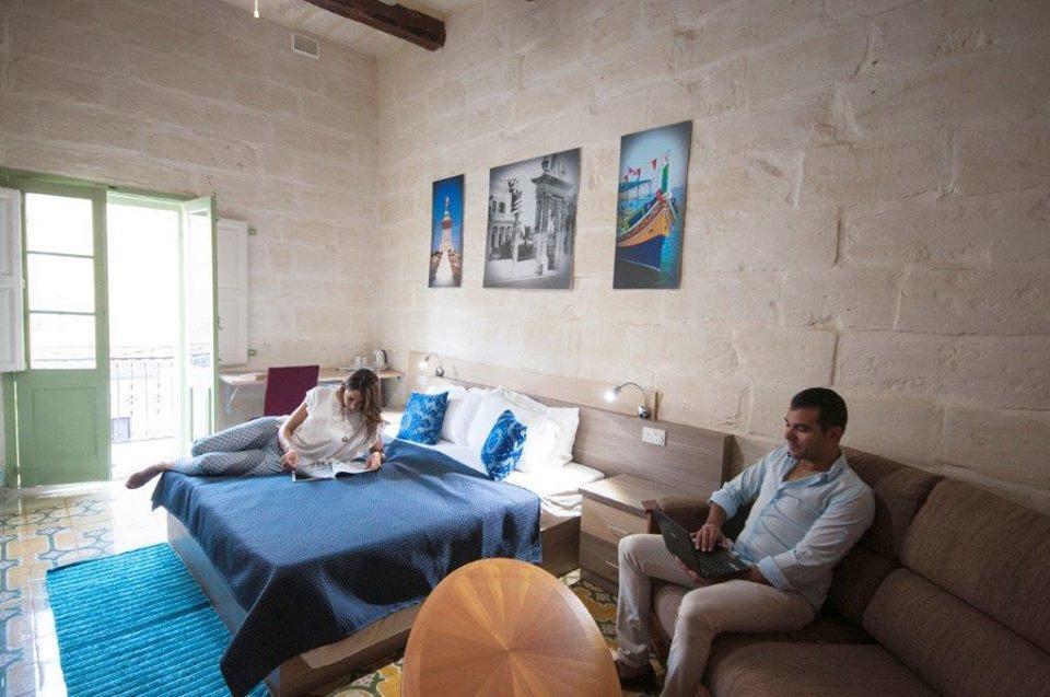 The 1930'S Maltese Residence セント・ポールズ・ベイ エクステリア 写真