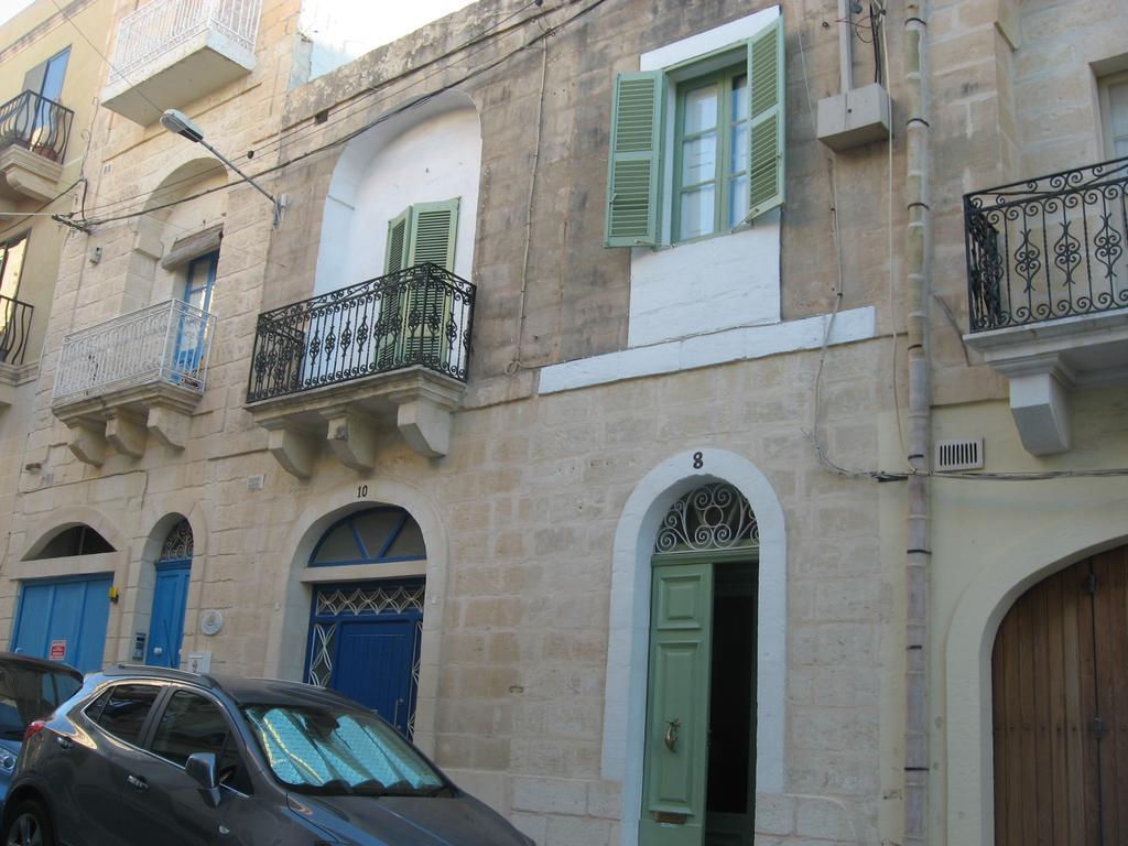 The 1930'S Maltese Residence セント・ポールズ・ベイ エクステリア 写真