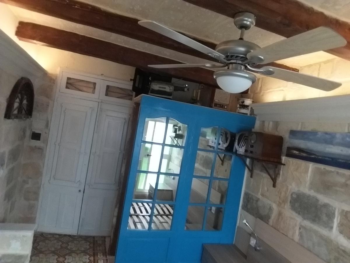 The 1930'S Maltese Residence セント・ポールズ・ベイ エクステリア 写真